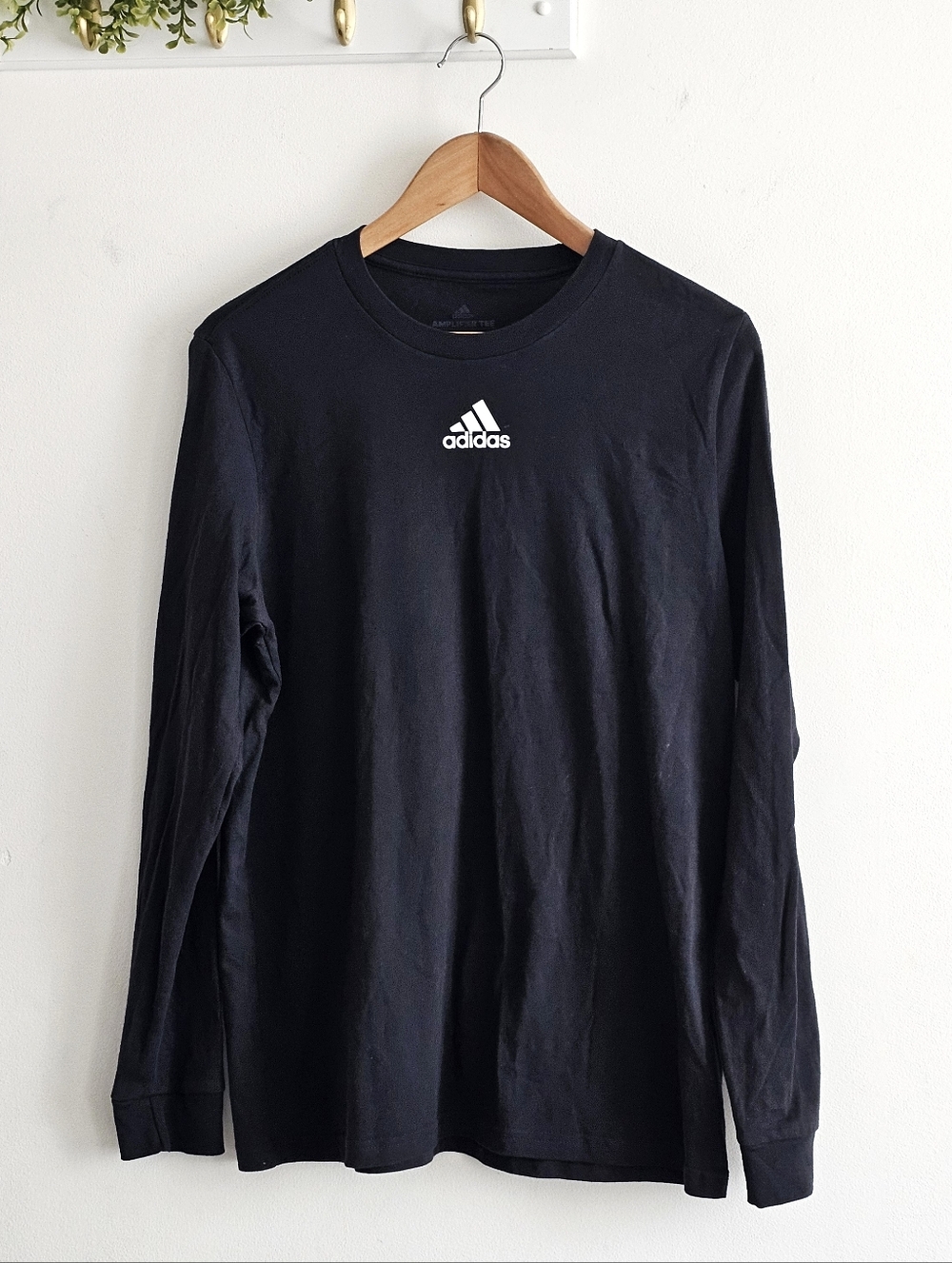 Adidas Amplifier LS Long Sleeve Tee Black Logo Athletic Shirt Mens M